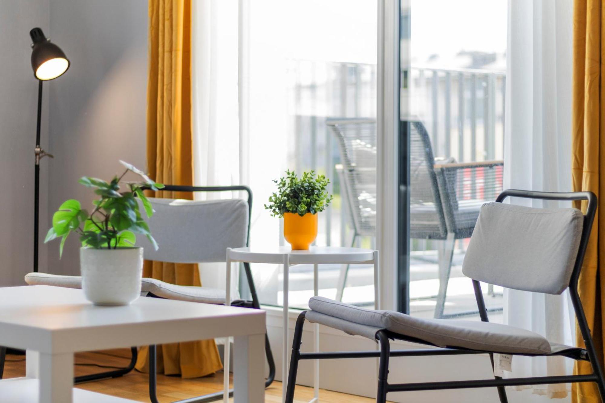 1 Min To Public Transport - 3 Min To Supermarket And Pharmacy - On-Site Parking For 19,90 Eur Viena Exterior foto